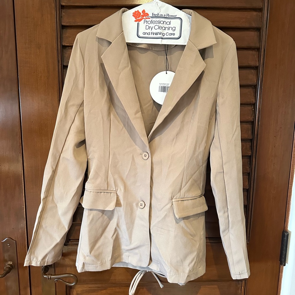 Princess Polly Rozzila Blazer in Taupe